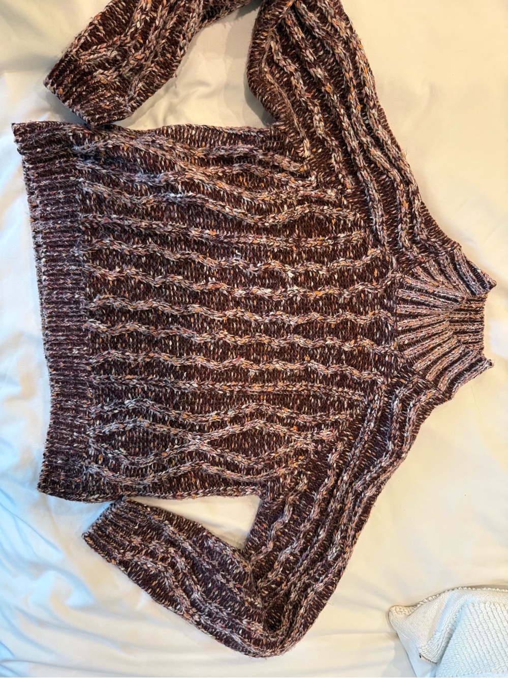 Cozy Marled Cable-Knit Sweater - Burgundy
